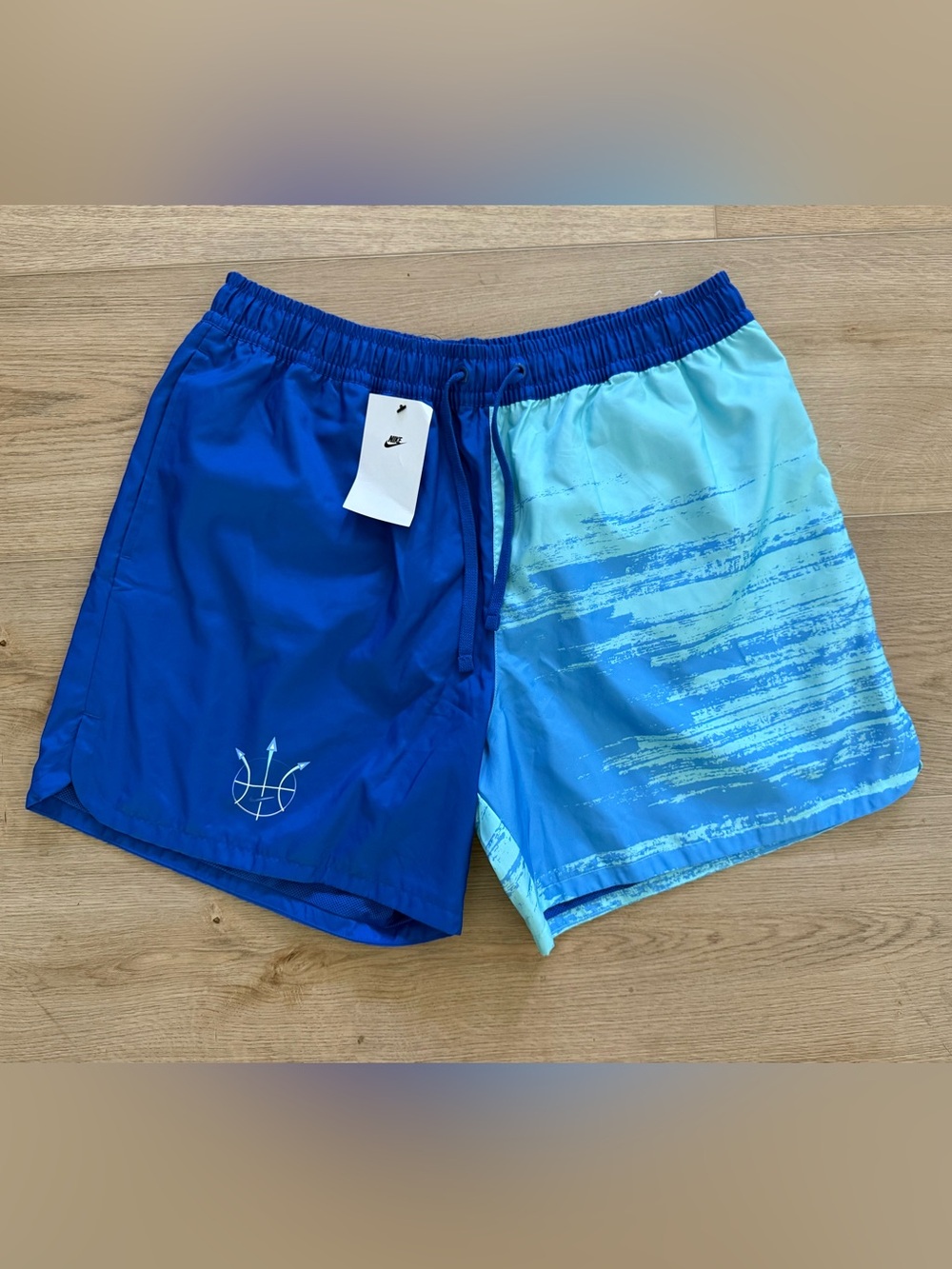 Nike Woven Flow Basketball Hoop Shorts Men’s XL Blue Aqua NWT